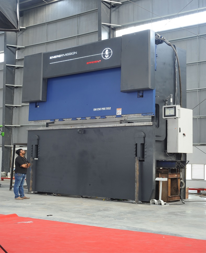 EM CNC PBE 7052